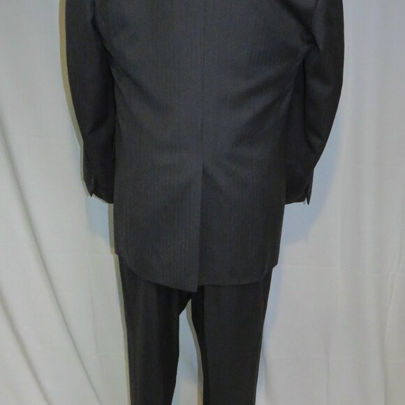 Brooks Brothers 1818 Madison Saxxon Gray Herringbone Two Button Suit 46XL - Picture 3 of 14